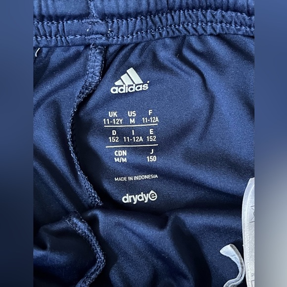 Adidas Shorts Bundle of 3 pairs of size youth 11-12 shorts Climacool - Picture 5 of 7